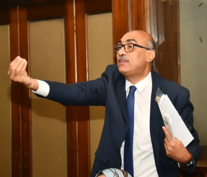 النائب إيهاب منصور عن زيادة الأجور: نفحة ولو قليلة.. والحد الأدنى يجب ألا يقل عن 20 ألف جنيه