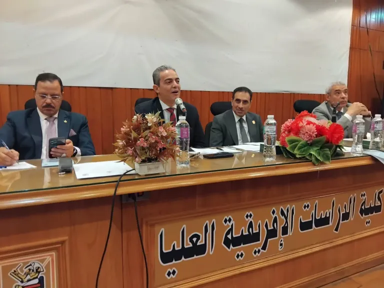 نقيب الإعلاميين: الجمهورية الجديدة أعادت مصر إلى قلب إفريقيا