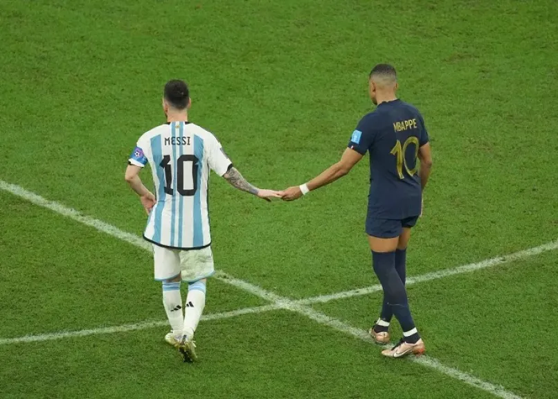 صراع هدافي كأس العالم يشتعل بين ميسي ومبابي قبل مواجهة مصر والأرجنتين