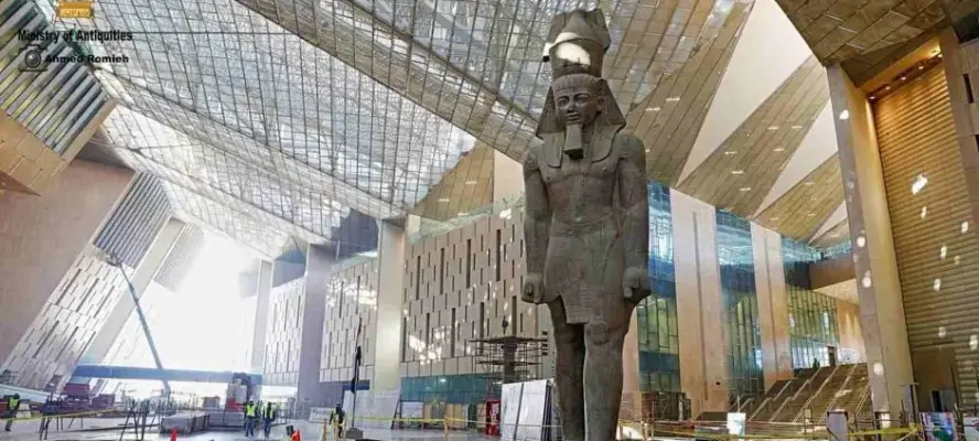 رئيس هيئة المتحف المصري الكبير: عدد الزوار تجاوز 3 ملايين.. وافتتاح مكتبة الأسبوع المقبل