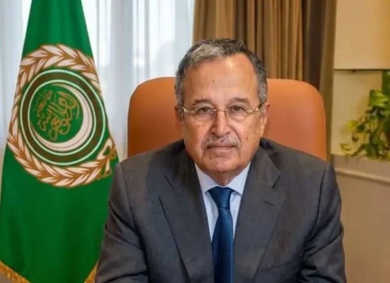 نبيل فهمي يؤكد رفضه القاطع للاعتداءات الإيرانية على أراض ومصالح الدول العربية