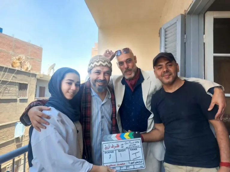 الانتهاء من تصوير فيلم ظرف أزرق
