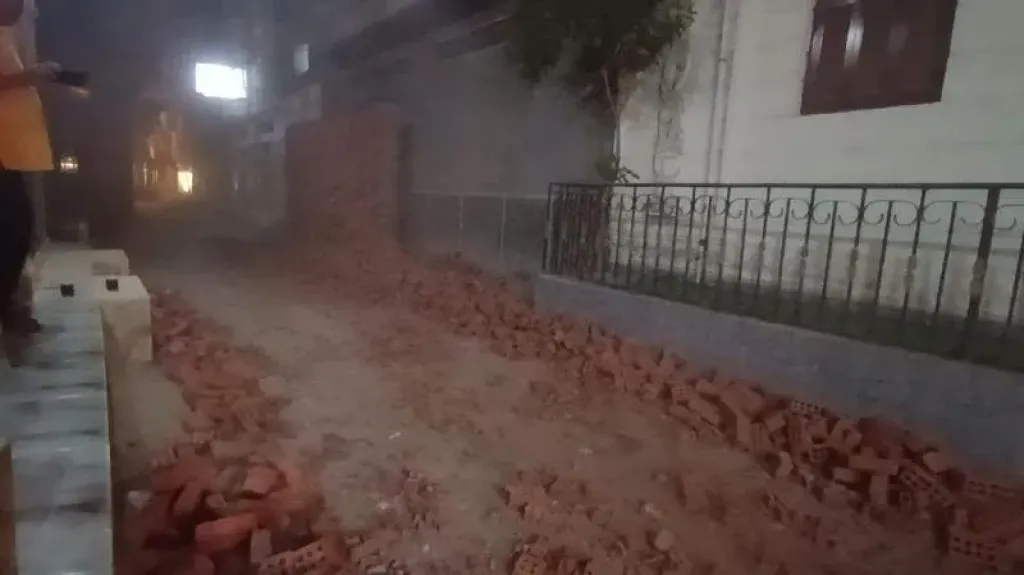 إحباط محاولة بناء مخالف في بيلا بكفرالشيخ والتحفظ على 40 ألف طوبة