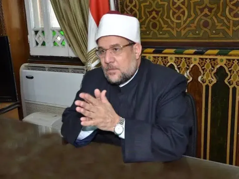 نهايتهم ماتوا مسمومين.. مختار جمعة يكشف زيف الطلاسم المزعومة لحواة الثعابين| فيديو