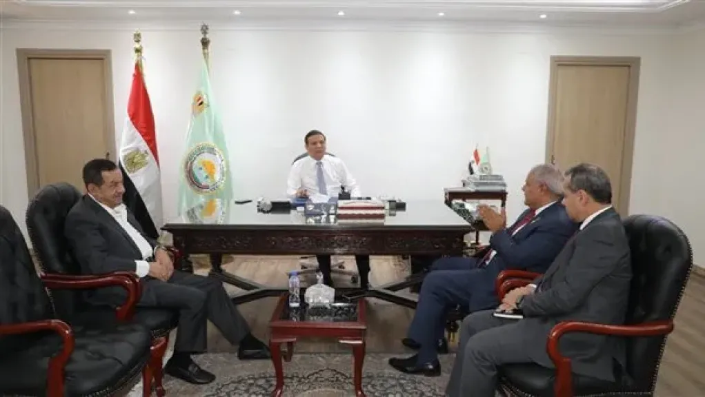 وزير الزراعة يبحث مع ”الفاو” دعم مبادرة إحياء القرية المنتجة لتحقيق التنمية الريفية