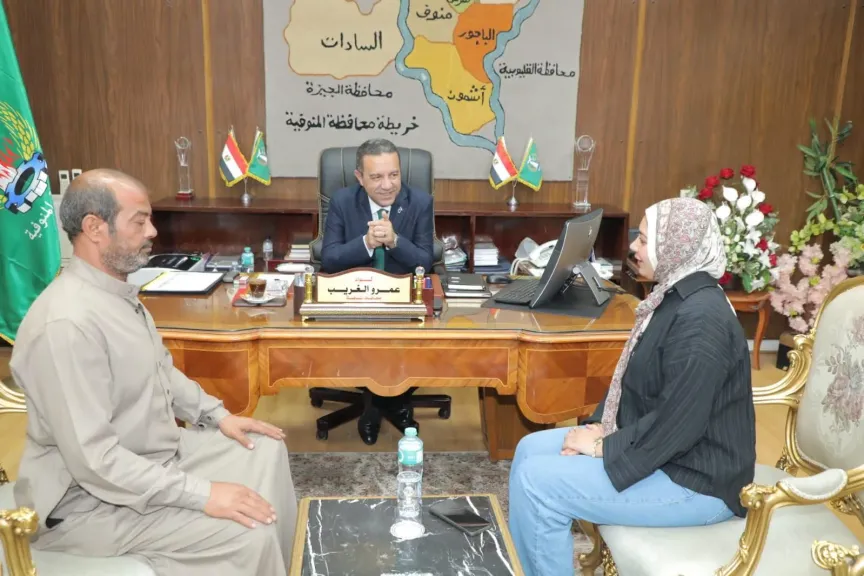 محافظ المنوفية يلتقي الطالبة ندى: ”إنتي بنتي ولكي كل الاحترام.. أوعي تتكسفي إنتي تشرفي بلد”