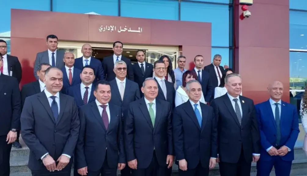 بحضور هشام عكاشة.. وزير العدل يفتتح فرع توثيق جديد داخل بنك مصر بالتجمع الخامس.. «صور»