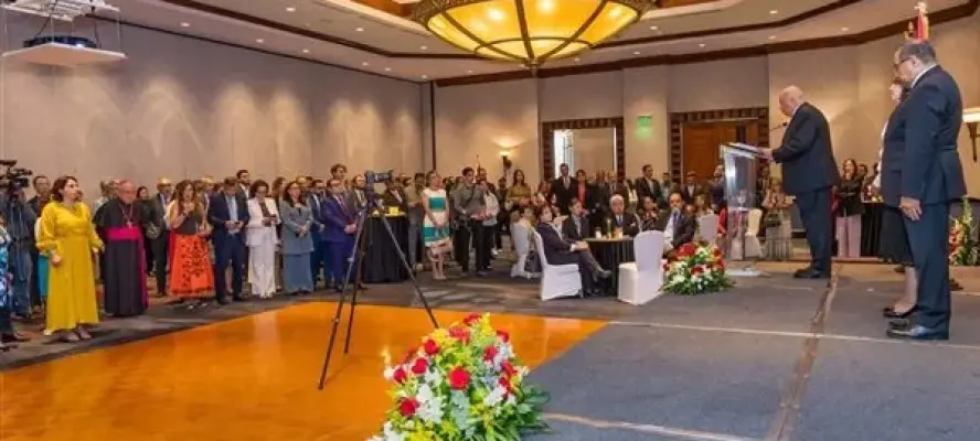 السفارة المصرية تقدم الكشري لكبار المسئولين في جواتيمالا