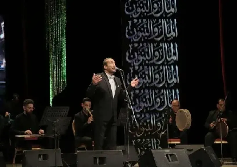 علي الحجار يشعل أجواء صيف الأوبرا بالإسكندرية.. ليلة غنائية تحتفي بالإبداع وذكرى ثورة يوليو
