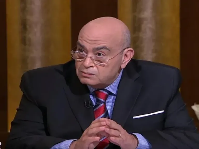 عماد الدين أديب: إيران أصبحت أضعف عسكريا وأقوى تفاوضيا.. ولديها 6 أوراق في أيديها