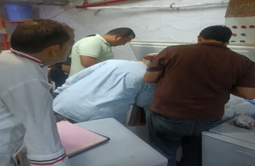 صحة مطروح: لجان مراقبة الأغذية ضبط طن أيس كريم وإعدام 130 كيلو أغذية