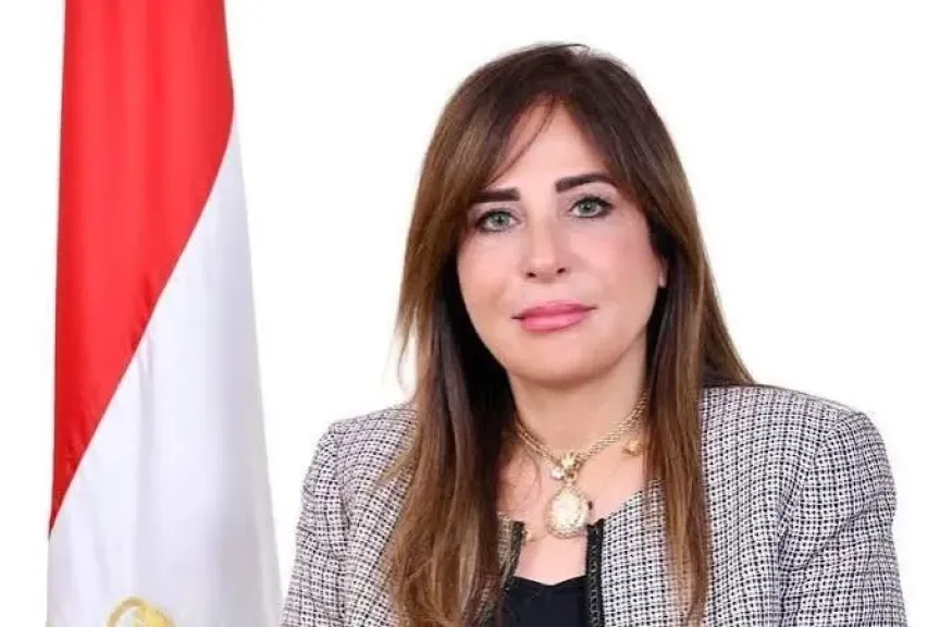 وزيرة الإسكان تتابع تنفيذ عدد من مشروعات مياه الشرب والصرف الصحي بـ7 محافظات