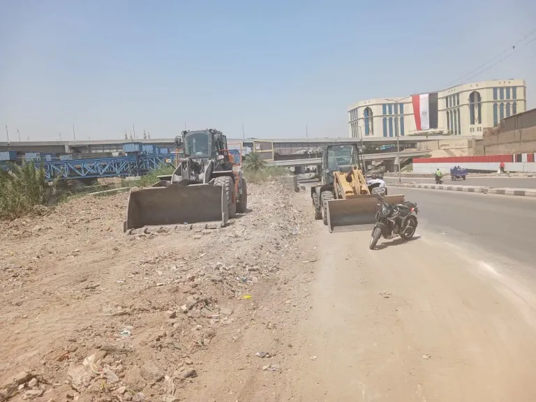 محافظ القليوبية يُوجه بتطوير وتجميل محيط مستشفى خيري بشبرا الخيمة