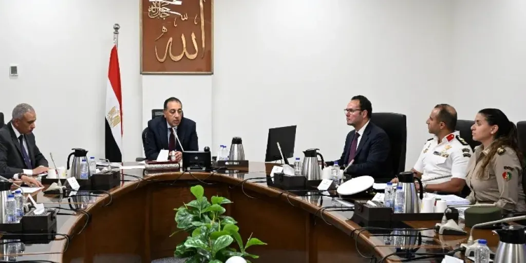 رئيس الوزراء يُتابع منظومة التعامل مع ظاهرة الكلاب الضالة