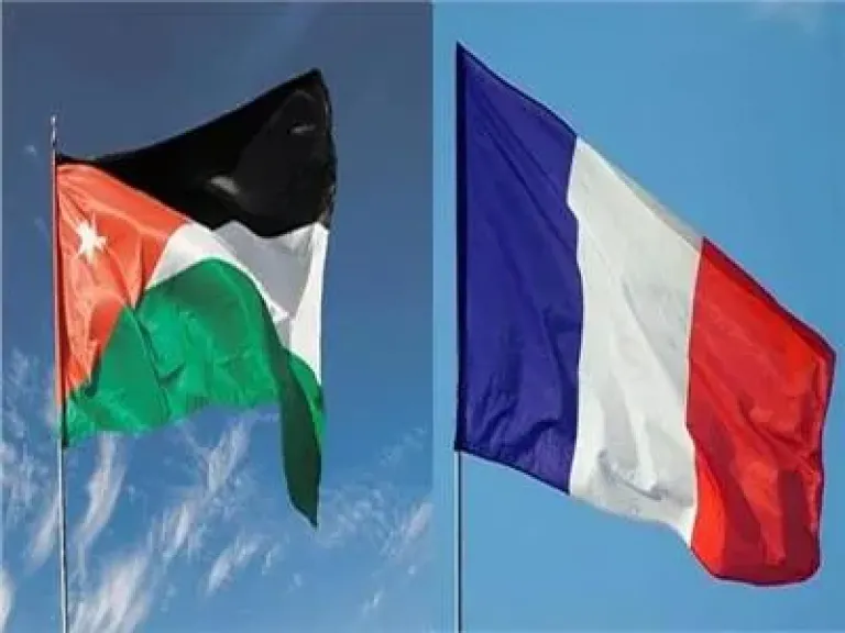 الأردن وفرنسا يبحثان توسيع التعاون العسكري وتبادل الخبرات الدفاعية