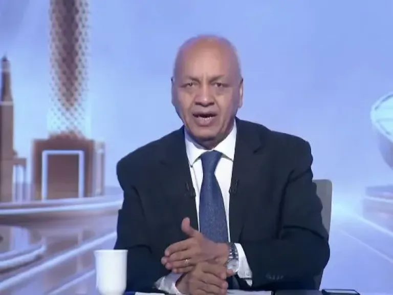 مصطفى بكري يناشد الحكومة مراجعة أسعار تقنين الأراضي بالقرى: المتر وصل لـ 1500 جنيه.. الناس تجيب منين