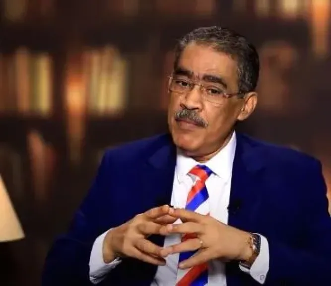 ما الرد المصري حال أثبتت التحقيقات وقوف إيران وراء إطلاق المسيرة؟.. ضياء رشوان يرد