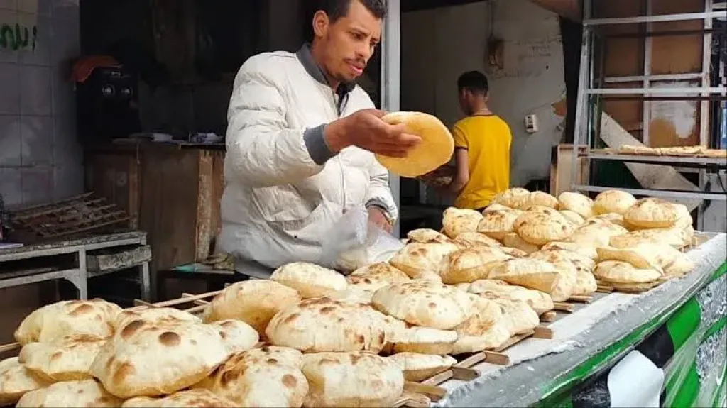 التموين: لا نية لتقليص عدد أرغفة الخبز.. ومنظومة الخصم المباشر لا تفرض أعباء على المواطنين