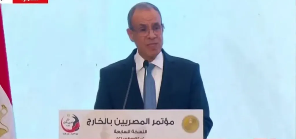 وزير الخارجية يزف بشرى سارة للمصريين بالخارج