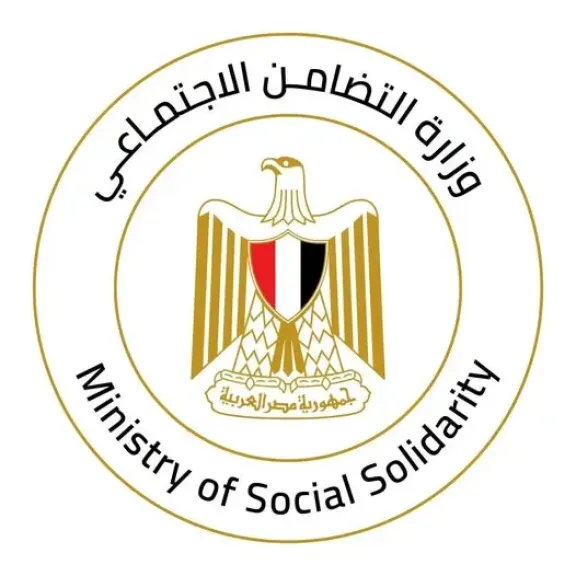 وزيرة التضامن توجه فريق التدخل السريع بفحص شكوى لسيدة مسنة بالسويس