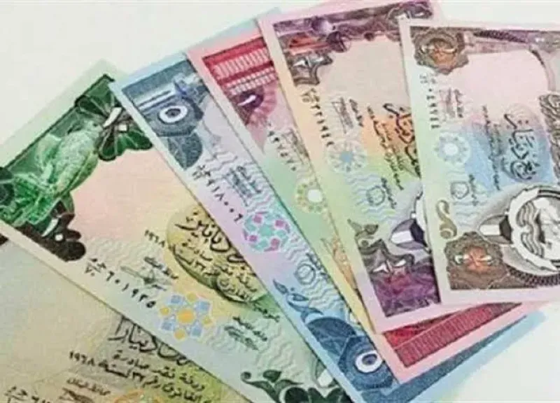 سعر الدينار الكويتي مقابل الجنيه المصري اليوم الثلاثاء