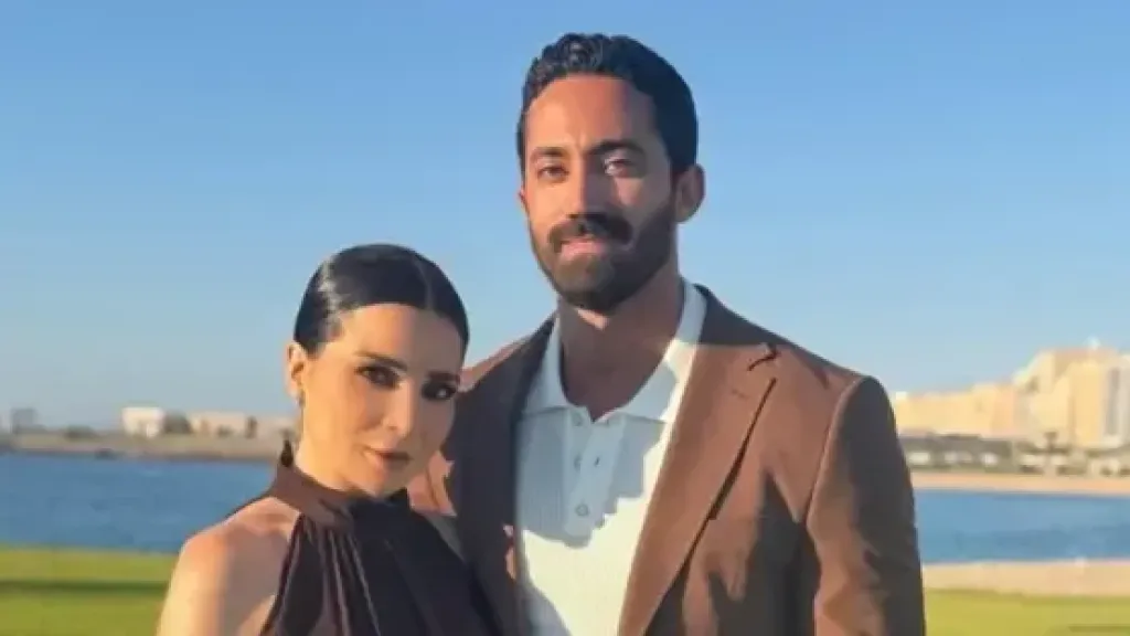 أول ظهور لمي عز الدين بعد شائعة مرضها.. ونهال عنبر توضح سبب الجدل