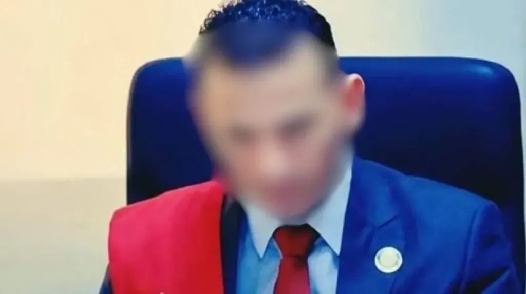 اعترافات صادمة لمنتحل صفة قاضي: كونت عصابة للنصب على راغبي الشقق السكنية