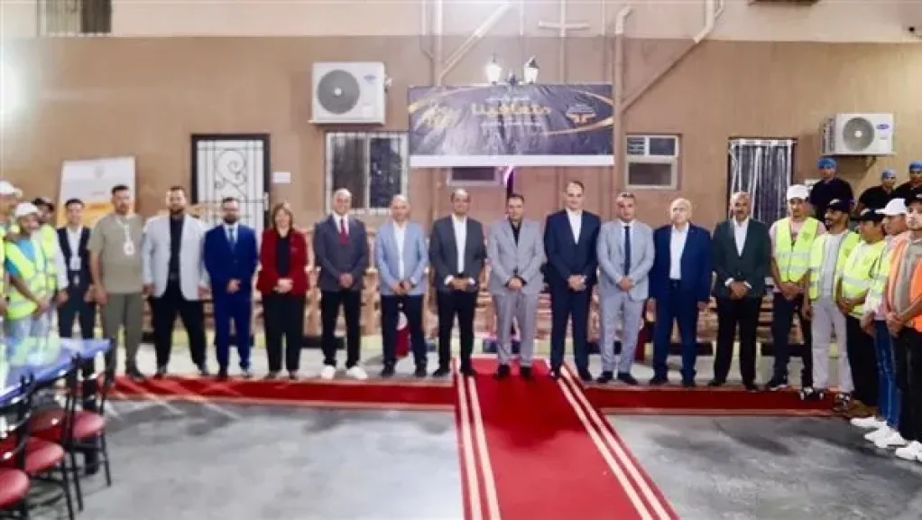 محافظ دمياط وصندوق مكافحة الإدمان يتفقدان معرض منتجات المتعافين المصنوعة بأيديهم
