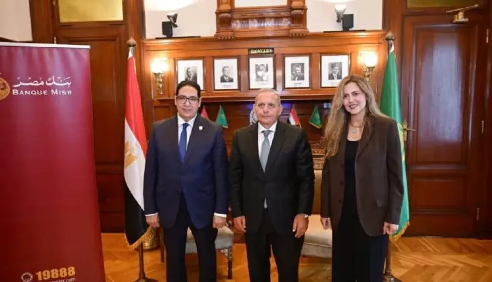 بنك مصر يضخ 11 مليون جنيه جديدة لدعم مستشفيات قصر العيني.. وإجمالي مساهماته يصل إلى 395 مليونًا