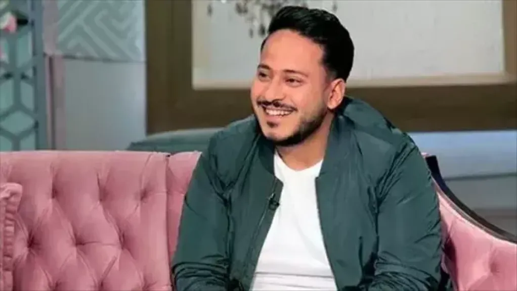 كريم عفيفي في ورطة بسبب نجله خلال عرض ”الساحل الشرير”