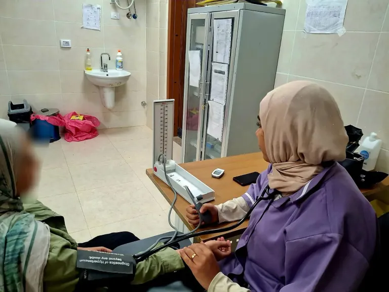 «100 يوم صحة» تواصل فعالياتها بحي شرق الإسكندرية للكشف المبكر والتوعية الصحية