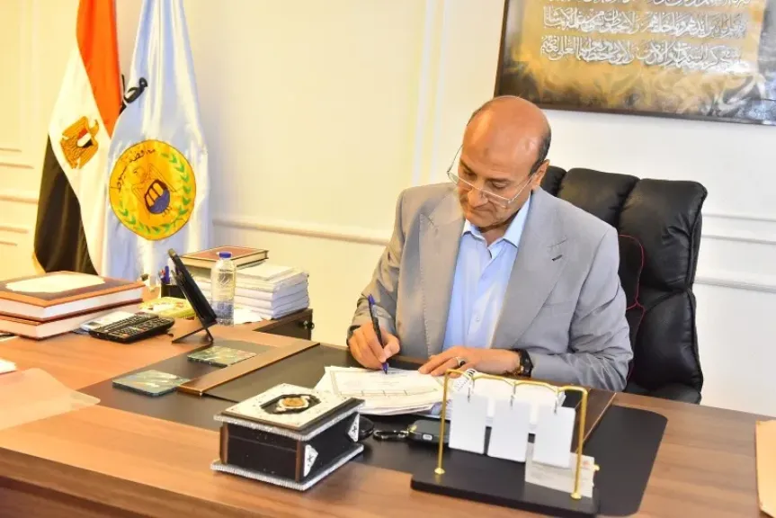 محافظ أسيوط يعتمد نتيجة الدور الثاني للشهادة الإعدادية