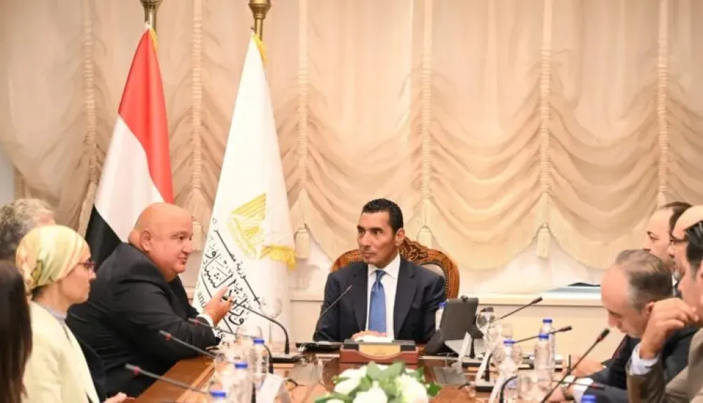 وزير الشباب والرياضة يبحث مع الرئيس التنفيذي والعضو المنتدب لبنك saib تعزيز التعاون المشترك بين الجانبين