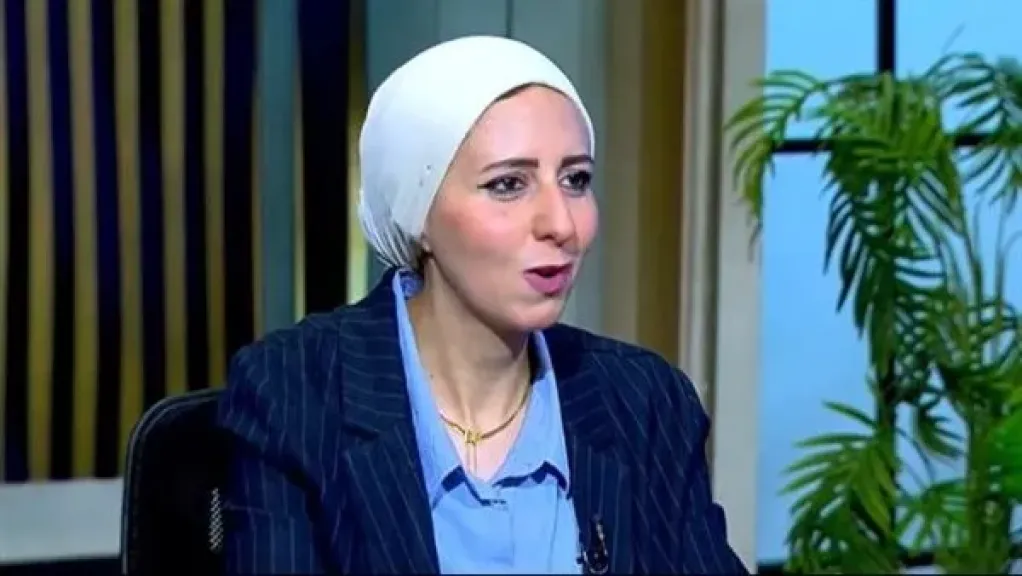 رئيس لجنة صيادلة قطاع الأعمال: ضعف الأجور ومحدودية التدرج الوظيفي وراء هجرة الكفاءات