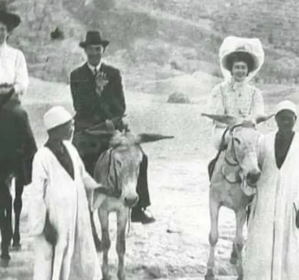 مروا من هنا.. فيلم وثائقي جديد من ماسبيرو عن رحلات الكاتبة العالمية أجاثا كريستي في أسوان
