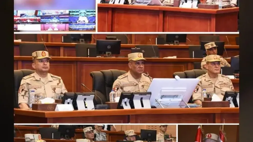 وزير الدفاع يشهد تنفيذ مشروع مراكز القيادة الاستراتيجي التعبوي بنطاق الجيش الثاني الميداني