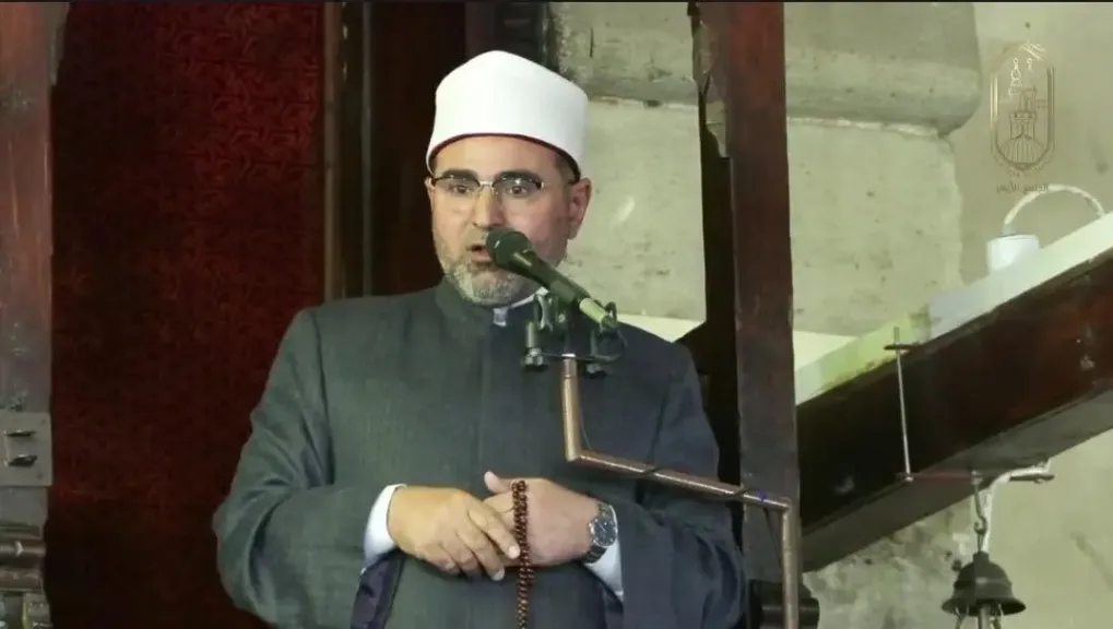 خطيب الجامع الأزهر: نداءات سورة الأحزاب ترسم طريق الثبات وتبني الأسرة والمجتمع