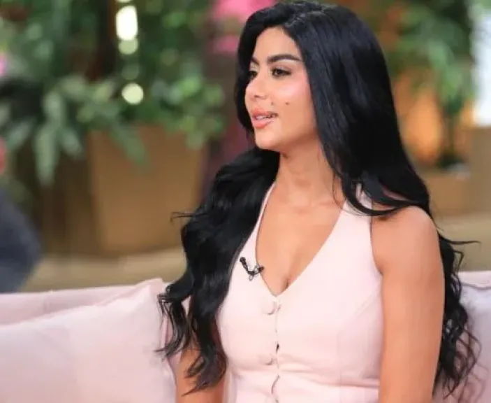 كارولين عزمي تكشف كواليس مشاركتها في فيلم محمود التاني ونجاتها من الغرق بالساحل الشمالي
