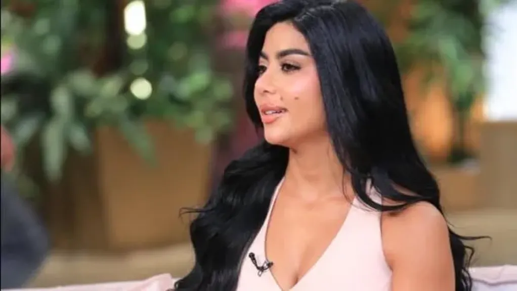 نجاة كارولين عزمي من الغرق في الساحل الشمالي.. تفاصيل