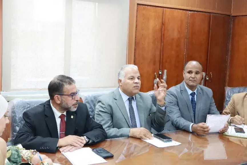 الدقهلية تبحث خطة التعليم الثانوي استعدادًا للعام الدراسي الجديد