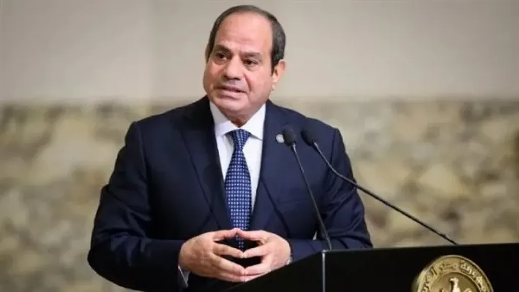 السيسي يجدد موقف مصر الداعم والمساند لأمن دولة قطر الشقيقة وسائر الدول العربية