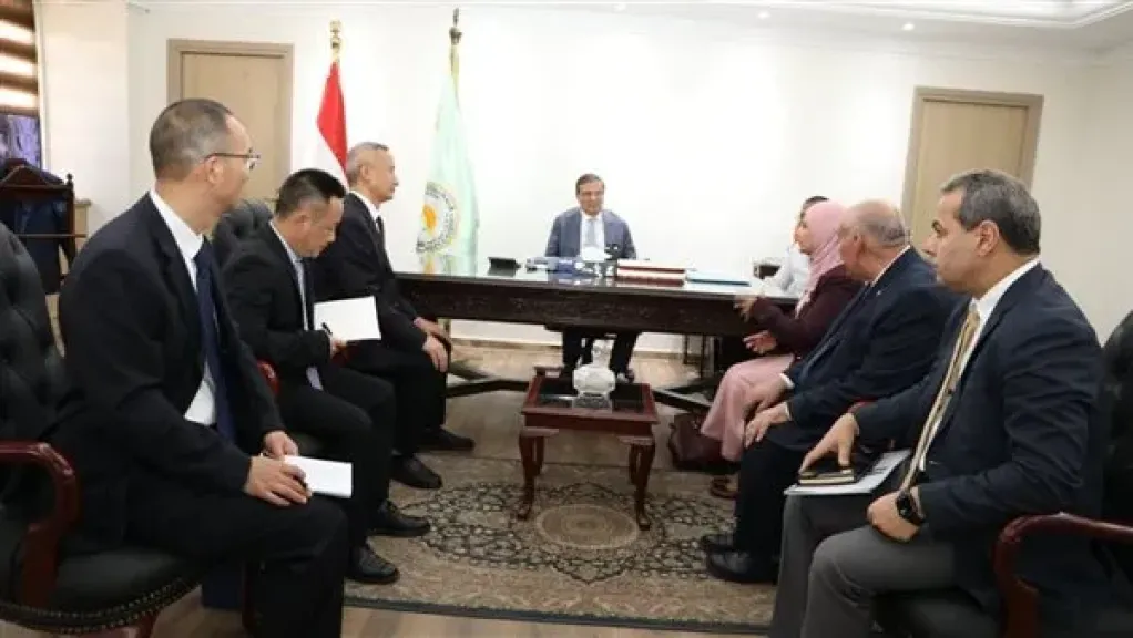وزير الزراعة يستقبل وفداً من هيئة ”إيكاما” الصينية لبحث توطين صناعة المبيدات
