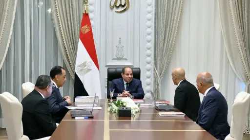 الرئيس السيسي يستعرض مستجدات ملفات عمل وزارتي التربية والتعليم والتعليم العالي استعدادًا للعام الدراسي الجديد