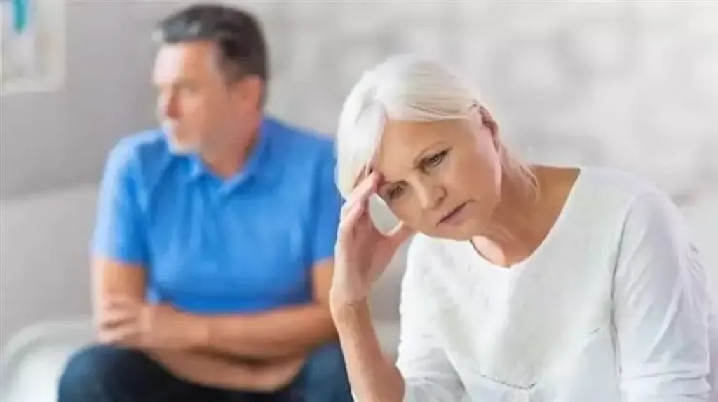 لماذا تضعف الذاكرة وتصبح الذكريات أكثر ضبابية مع التقدم في العمر؟