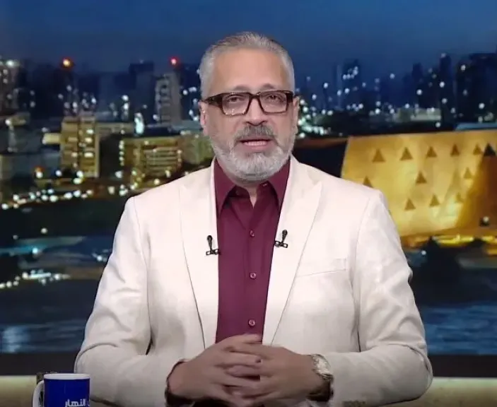 تامر أمين: رسائل الرئيس السيسي باحتفال المولد النبوي تؤكد عدم ترك الدولة المواطن فريسة لمتعثر أو فاسد