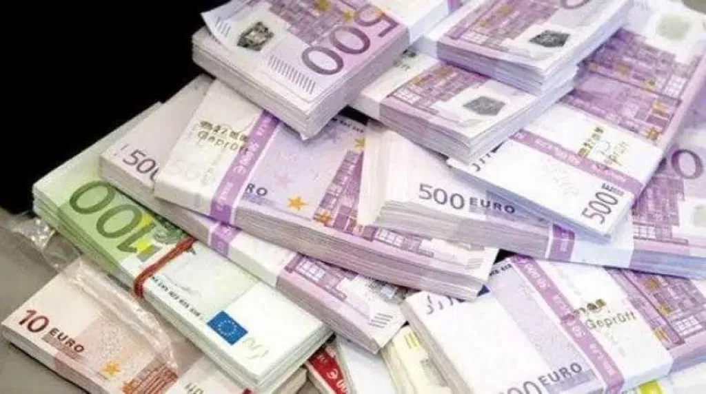 سعر اليورو في مصر اليوم الخميس 27 أغسطس 2026