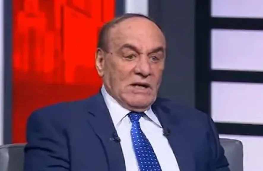 سمير فرج: الرئيس يتابع الموقف في المنطقة.. ليست كل اللقاءات التي تُعقد يراها الناس