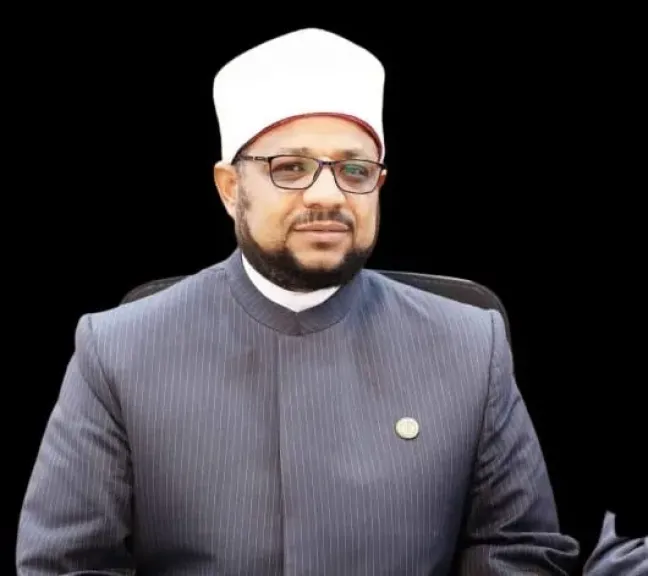 مفتي الجمهورية يعزي الأمين العام لمجمع البحوث الإسلامية في وفاة والدته