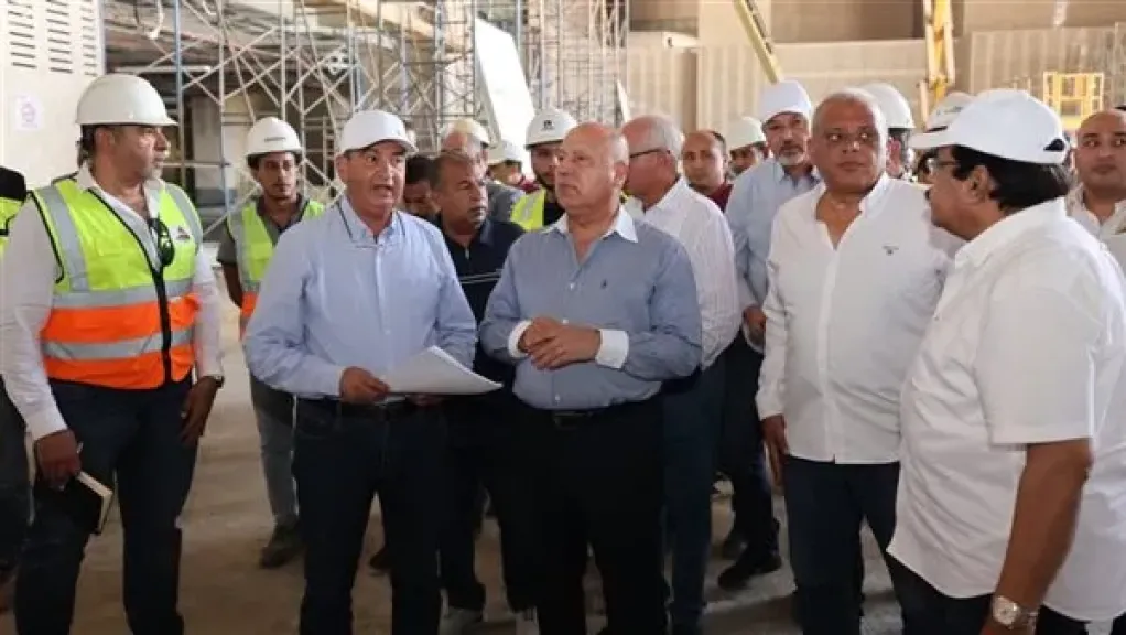 وزير النقل: التشغيل التجريبي للقطار السريع يبدأ قريبًا.. ومصر تنفذ منظومة نقل عالمية