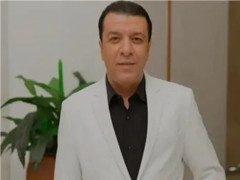مصطفى كامل: السوشيال ميديا تلاحق الشخصيات العامة.. وقد تحول الأكاذيب إلى سجل دائم